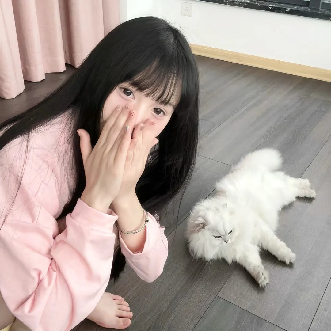红衣少女